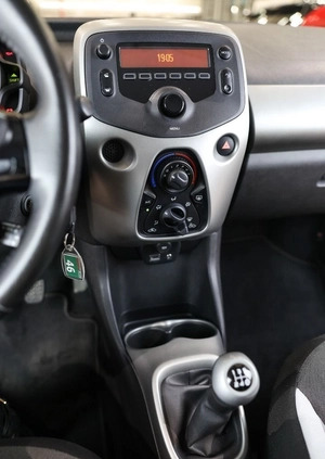 Toyota Aygo cena 38850 przebieg: 56102, rok produkcji 2015 z Świeradów-Zdrój małe 596